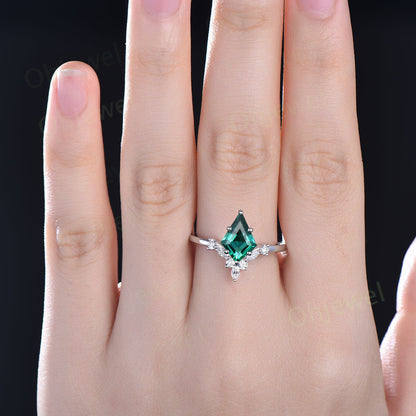 7x10mm kite cut green emerald engagement ring rose gold 6 prong unique diamond anniversary promise wedding ring women May birthstoner ring