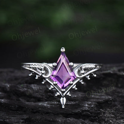 Vintage style kite cut purpleAmethyst ring unique split shank Solitaire engagement ring 14k rose gold antique promise wedding ring women