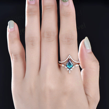 7x10mm kite cut Alexandrite engagement ring set solid 14k rose gold art deco V shaped diamond ring unique promise wedding ring set for women