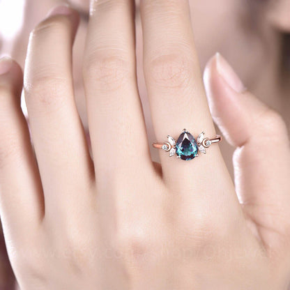 Unique pear shaped alexandrite engagement ring rose gold moon ring vintage art deco amethyst ring women moissnaite promise wedding ring gift