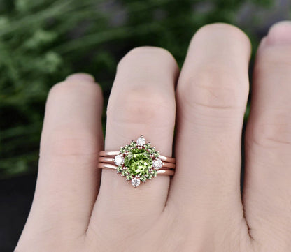 Round cut peridot ring three stone peridot engagement ring set solid 14k rose gold Minimalist moissanite ring for women wedding bridal set