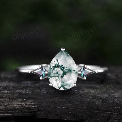 Pear shaped green moss agate ring three stone 14k rose gold ring kite cut Alexandrite ring dainty unique engagement ring women promise ring