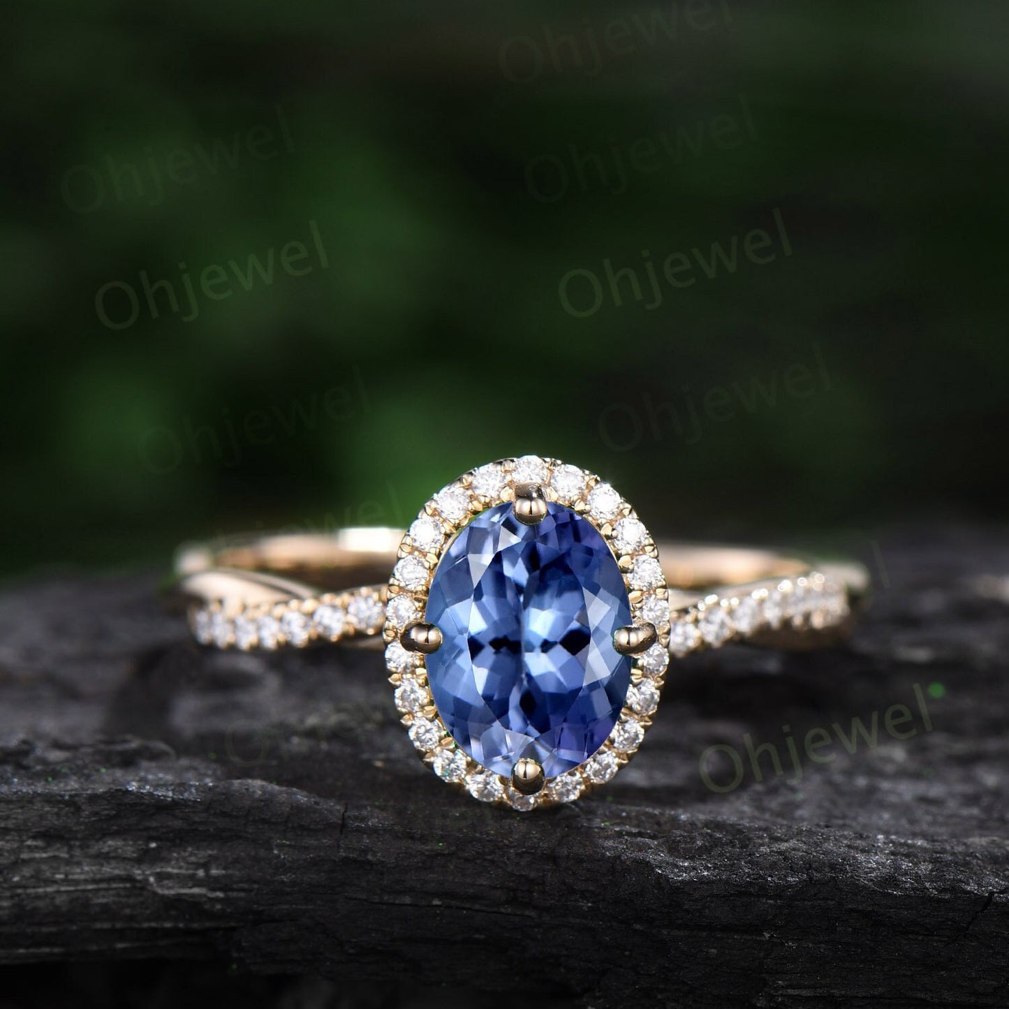 Oval natural Tanzanite ring vintage unique engagement ring halo twisted diamond ring prong set fine jewelry yellow gold bridal ring women