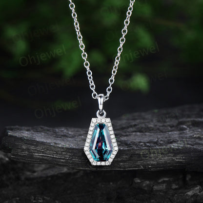 Coffin shaped Alexandrite necklace vintage solid 14k rose gold June birthstone dainty 6 prong halo diamond necklace Pendant women gift her