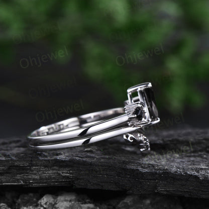Pear shaped black onyx ring vintage three stone kite black spinel moon ring set white gold unique engagement ring antique bridal set women