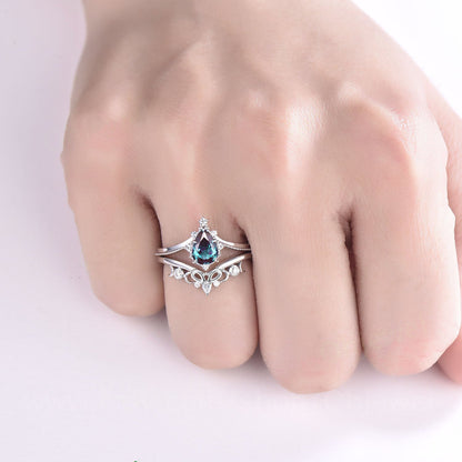 Vintage pear shaped alexandrite engagement ring solid 14k white gold moon Milgrain cluster diamond bridal wedding ring set women jewelry